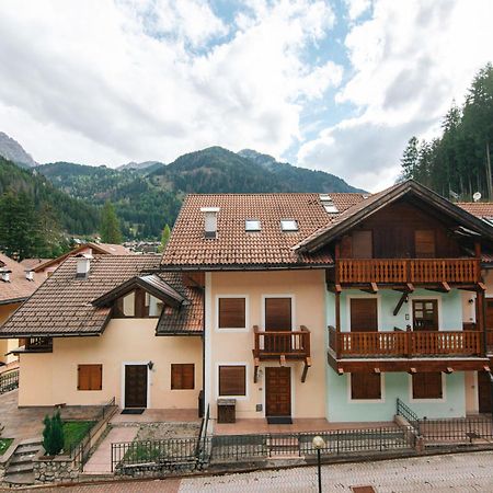 Apartment Des Alpes-14 By Interhome Canazei Bagian luar foto