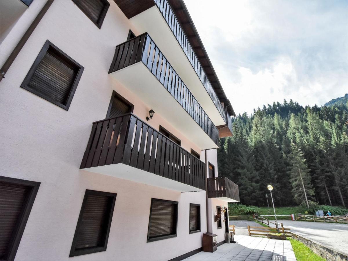 Apartment Des Alpes-14 By Interhome Canazei Bagian luar foto