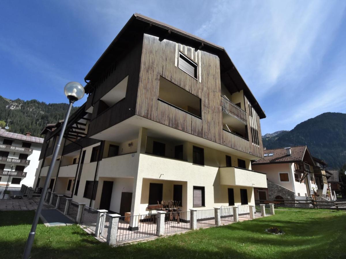 Apartment Des Alpes-14 By Interhome Canazei Bagian luar foto